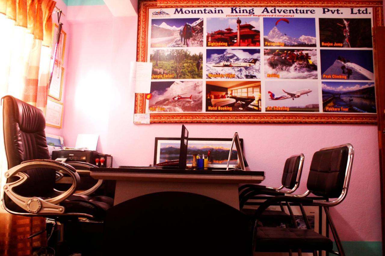 Mountain Backpackers Hostel กาฐมาณฑุ ภายนอก รูปภาพ