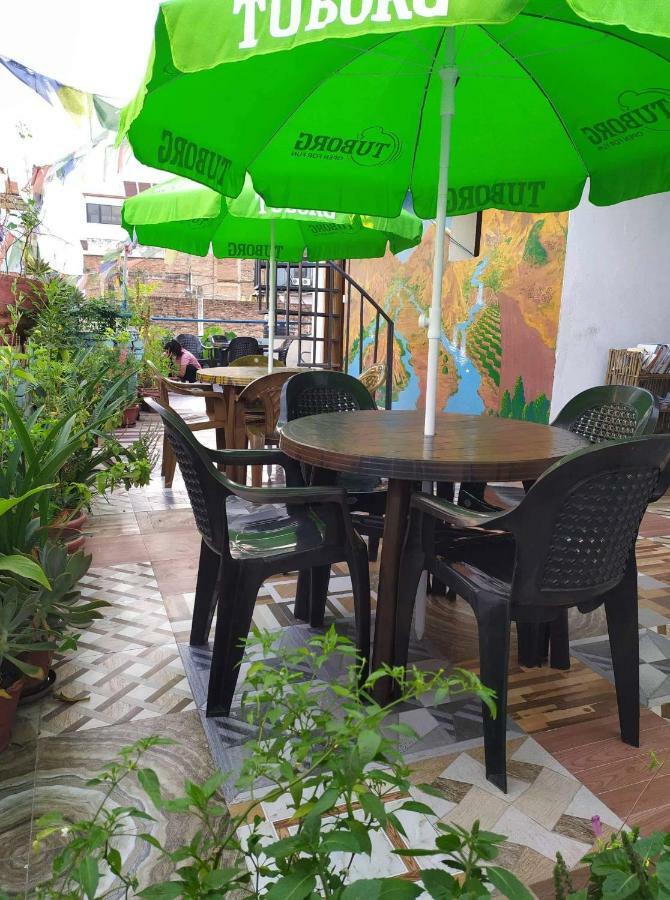 Mountain Backpackers Hostel กาฐมาณฑุ ภายนอก รูปภาพ